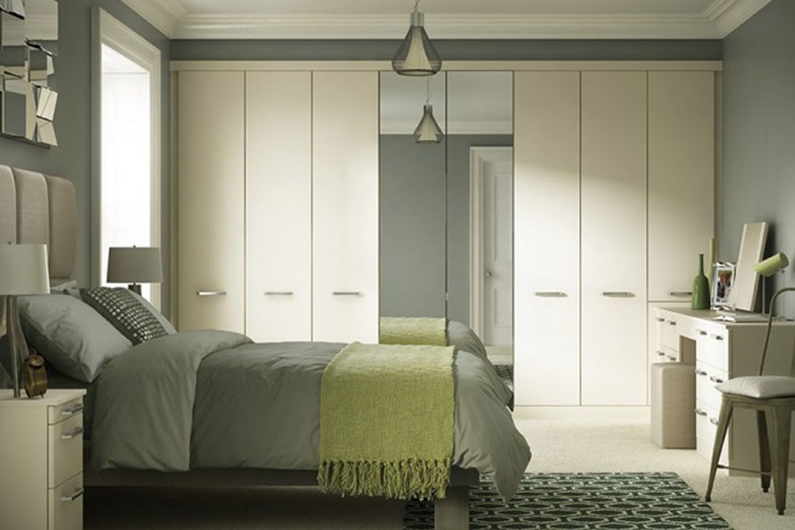 Hepplewhite Modern