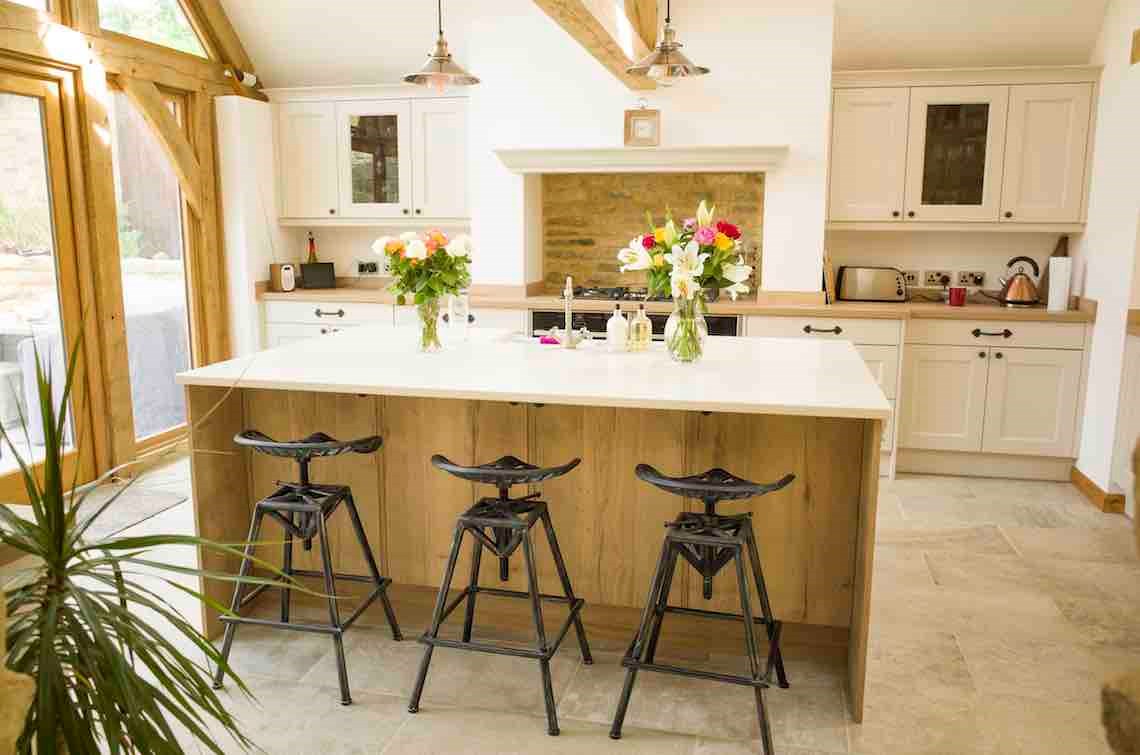 Support your Independent Kitchen Retailer
